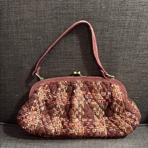 VERA BRADLEY KISSLOCK Tweed Handbag